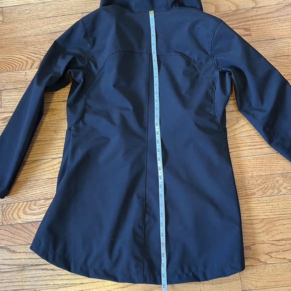 Helly Hansen soft shell rain jacket - Picture 5 of 6